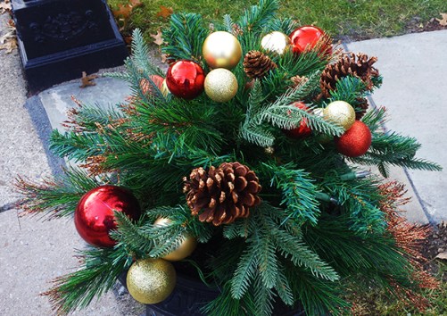 wreath (c) in medias res by Melinda Kucsera